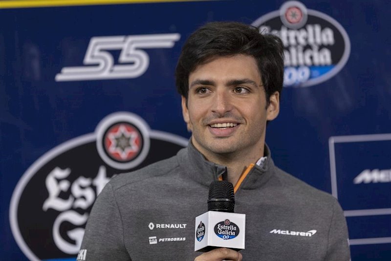 ep carlos sainz en un acto promocional con estrella galicia