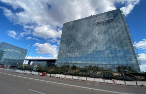 ep edificio donde se encuentra la sede de telefonica ubicada en ronda de la comunicacion en madrid