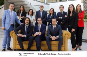 ep el consejero delegado de educa edtech group jesus moreno en el centro del sofa con el director de ep el consejero delegado de educa edtech group jesus moreno en el centro del sofa con el director de