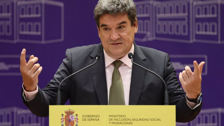 ep el ministro de inclusion seguridad social y migraciones jose luis escriva inaugura la exposicion ep el ministro de inclusion seguridad social y migraciones jose luis escriva inaugura la exposicion