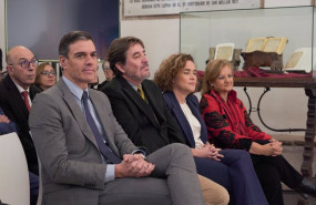 ep el presidente del gobierno de espana pedro sanchez i el escritor y director del instituto ep el presidente del gobierno de espana pedro sanchez i el escritor y director del instituto
