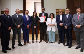 ep el psoe propone permitir a las comunidades de propietarios limitar el alquiler de habitaciones de