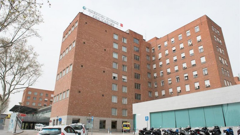 ep fachada del hospital clinico san carlos donde se lucha contra el coronavirus en madrid espana a ep fachada del hospital clinico san carlos donde se lucha contra el coronavirus en madrid espana a