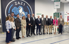 ep foto de familia tras la visita del presidente del gobierno de aragon jorge azcon y la alcaldesa