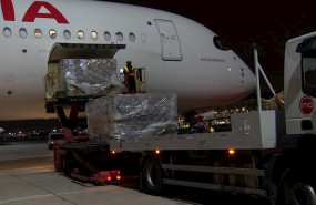 ep llegada del primer vuelo con 20 toneladas de productos sanitarios del corredor aereo con china