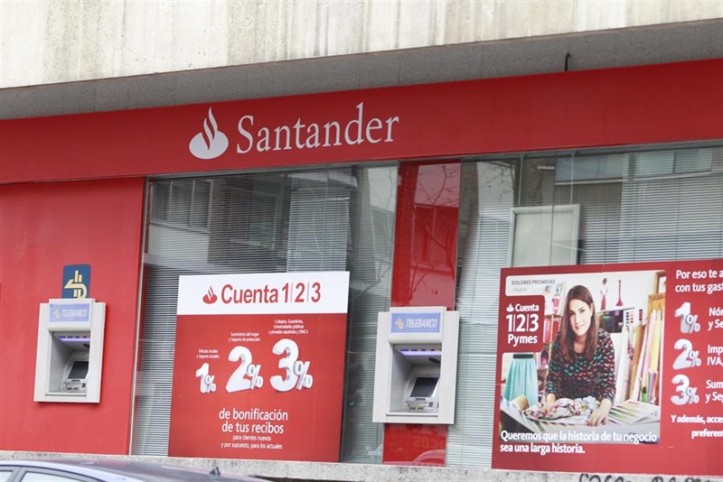 Claves bursátiles de la próxima sesión: Santander presenta sus cuenta