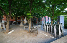 ep terraza cerrada en la plaza san lorenzo de san lorenzo de el escorial madrid