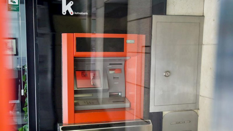 Un cajero de un Banco Kutxabank | Ricardo Rubio - Europa Press ep un cajero de un banco kutxabank