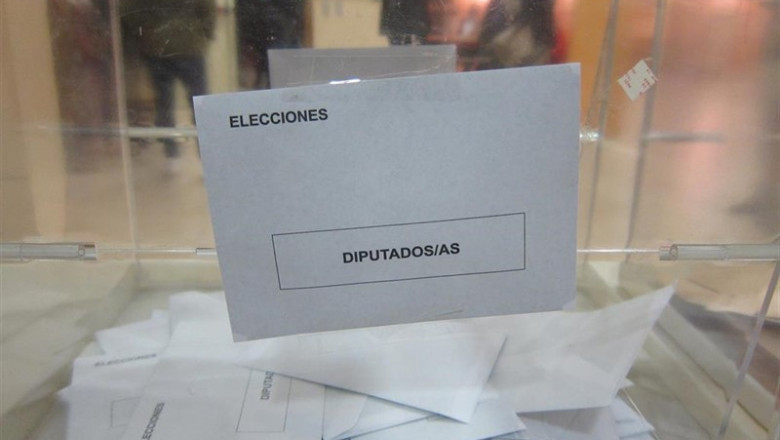 EUROPA PRESS - Archivo ep urna elecciones generales 20190326125303