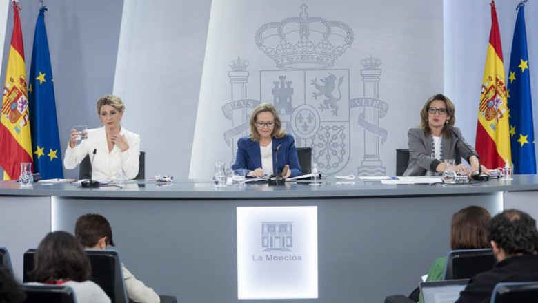 ep vicepresidenta segunda y ministra de trabajo yolanda diaz vicepresidenta primera y ministra de