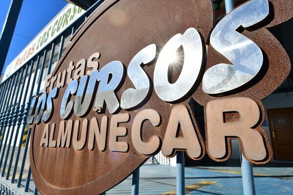 frutas los cursos lanza nueva tienda online