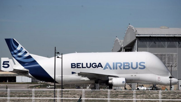 ep archivo   avion beluga de airbus en la sede de la empresa en getafe madrid