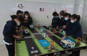 ep archivo   estudiantes en la iniciativa volvo