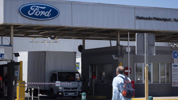 ep archivo   logo de ford en la entrada de la fabrica a 22 de junio de 2022 en almussafes valencia