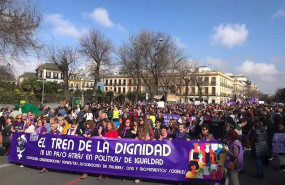 ep asistentes a la manifestacion de este domingo en sevilla
