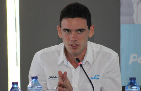 ep diego garcia carrera durante un acto