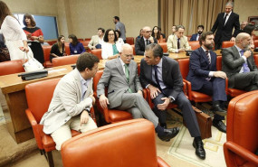 ep diputadovox agustin rosety 2i secretario generalvoxconcejalayuntamientomadrid javier ortega-smith 3i portavoz parlamentariovoxcongreso ivan espinosalos monteros 4i ydiputado victor sanchez 5i