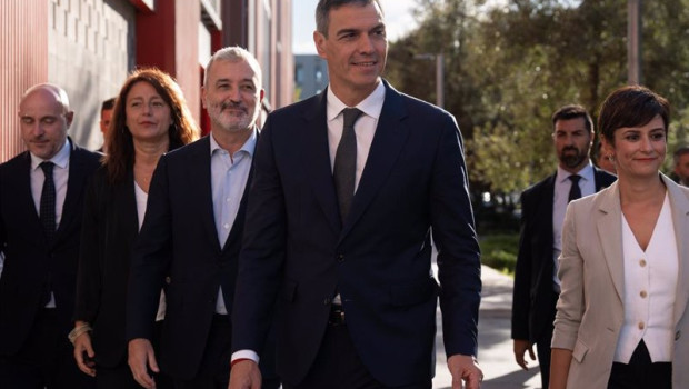 ep el presidente del gobierno pedro sanchez 2d y la ministra de vivienda y agenda urbana isabel