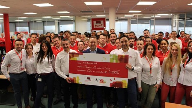 ep equipo comercialsecuritas direct dona 4200 eurosla fundacion cris con