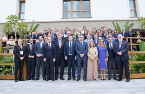 ep foto de familia durante la segunda jornada del vii foro iberoamericano de la mipyme en tenerife