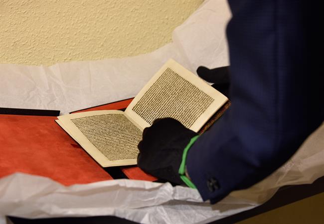 Imagen de la carta incunable escrita por Cristóbal Colón | MINISTERIO DE CULTURA Y DEPORTE ep imagenla carta incunable escritacristobal colon