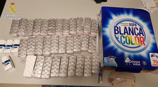 Los medicamentos encontrados en un bote de detergente | EUROPA PRESS/GUARDIA CIVIL ep los medicamentos encontradosun botedetergente