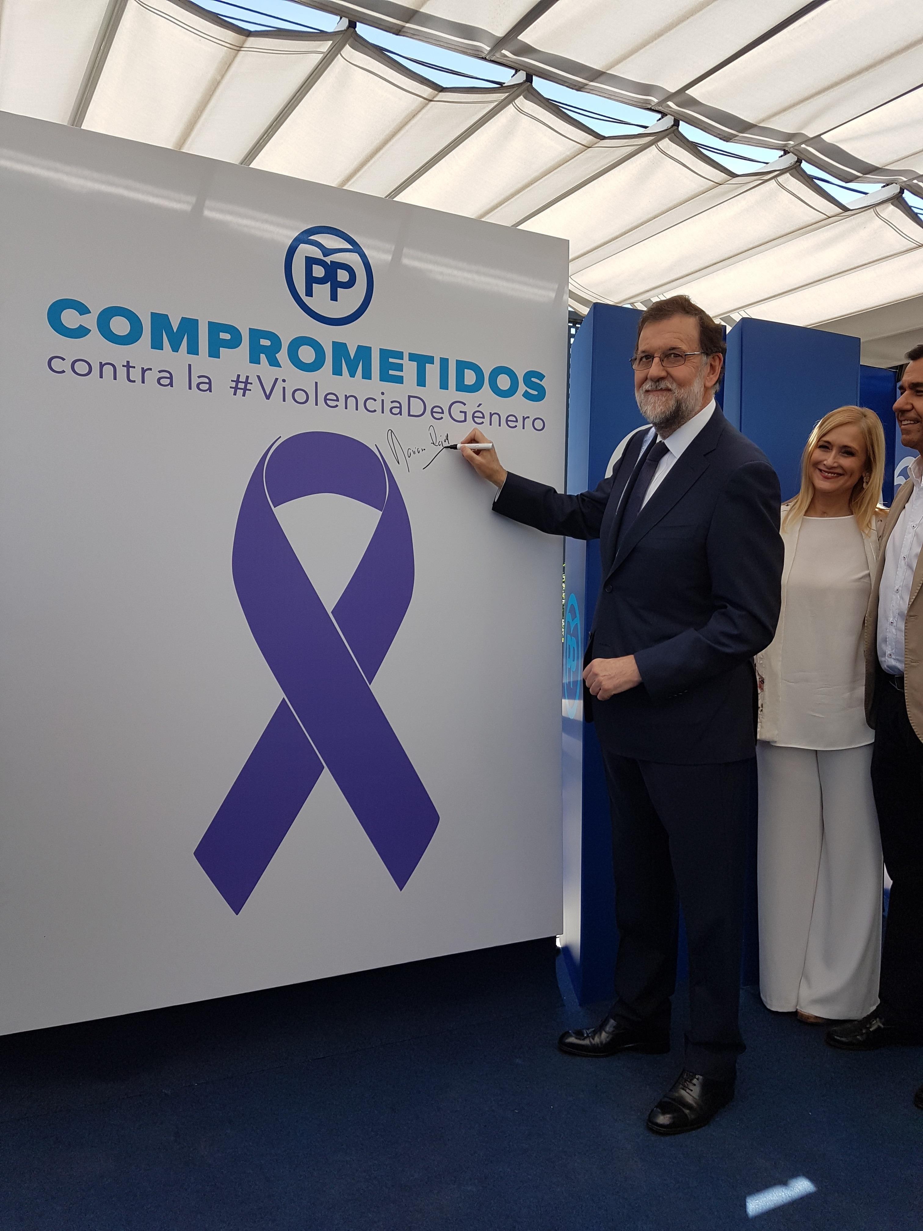ep rajoyactoppapoyopactola violenciagenero