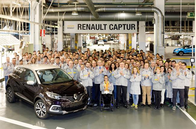 ep teresa perales posatrabajadoresrenaultvalladolid