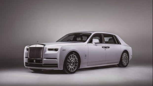 rolls royce phantom orchid 1 700x465