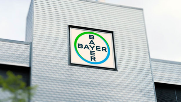 dl bayer ag germany frankfurt dax pharmaceuticals biotechnology logo 20230228