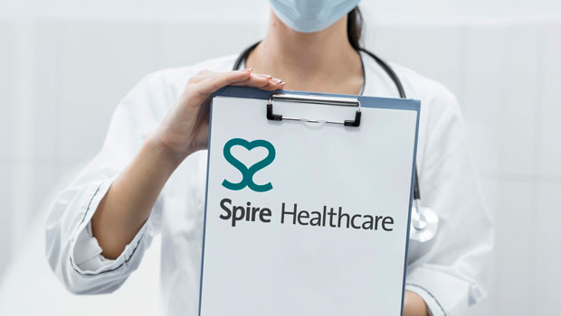 dl spire healthcare private hospitals clinic medical doctor healthcare logo ftse 250