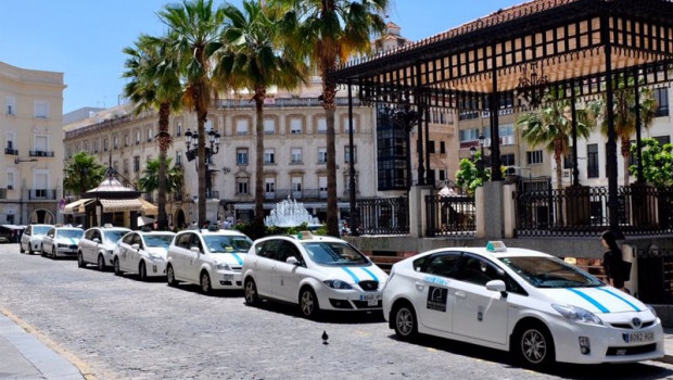 ep archivo   aparcamiento de taxis