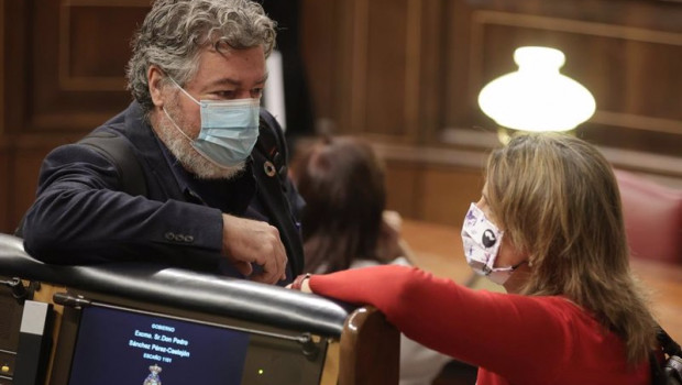 ep archivo   el diputado de unidas podemos juan antonio lopez de uralde conversa con la