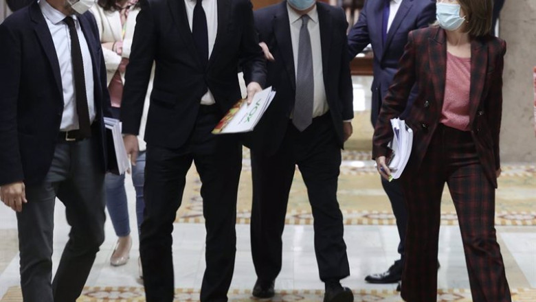 Archivo - El portavoz adjunto del PP Guillermo Mariscal, el portavoz de Vox, Iván Espinosa de los Monteros; el diputado de Vox, Ignacio Gil Lázaro, y la portavoz parlamentaria del PP, Cuca Gamarra, a su llegada una Junta de Portavoces en el Congreso | Eduardo Parra - Europa Press - Archivo ep archivo el portavoz adjunto del pp guillermo mariscal el portavoz de vox ivan espinosa de los
