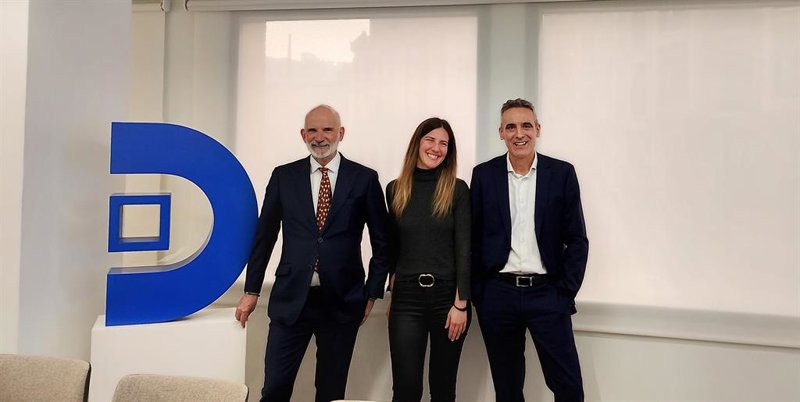 ep archivo   mikel barandiaran patricia berjon y roberto tobillas de dominion
