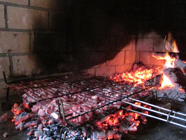 Carne A La Brasa. Barbacoa. Fuego, Brasas. | Europa Press - Archivo ep carnela brasa barbacoa fuego brasas