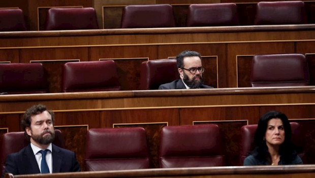 ep cvirus-vox compara a iglesias con stalin los enfermos no significan nada para el todo esta al