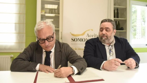 ep el consejero de agricultura ganaderia y alimentacion javier rincon firma la orden por la que se ep el consejero de agricultura ganaderia y alimentacion javier rincon firma la orden por la que se