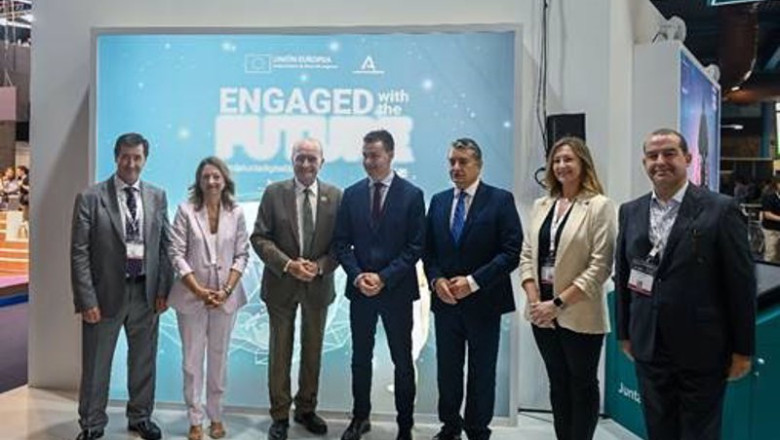 ep el ministro durante su visita a digital enterprise show en malaga ep el ministro durante su visita a digital enterprise show en malaga