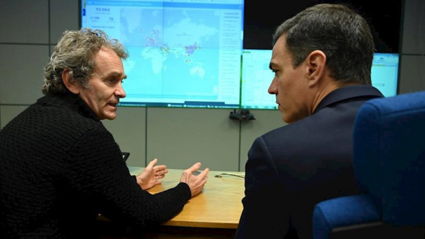 ep el presidente del gobierno pedro sanchez d se reune con el director del centro de coordinacion de