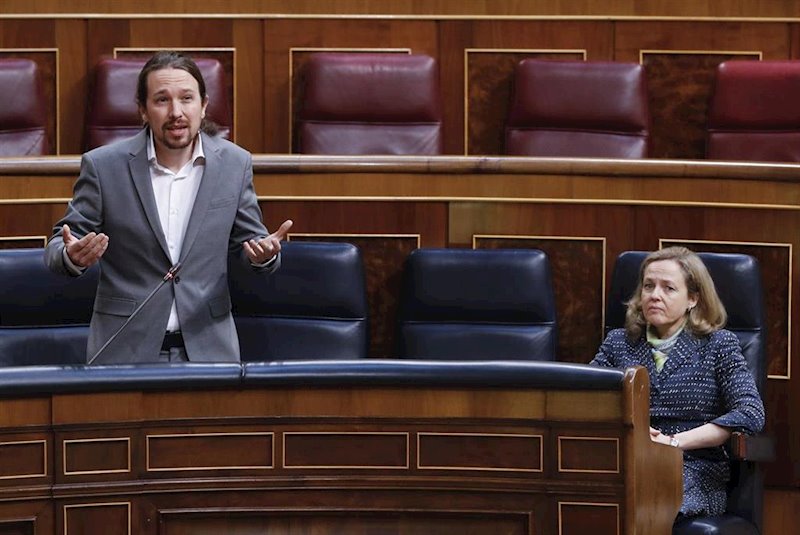 https://img6.s3wfg.com/web/img/images_uploaded/6/1/ep_el_vicepresidente_segundo_del_gobierno_pablo_iglesias_y_la_vicepresidenta_economica_nadia_calvino.jpg
