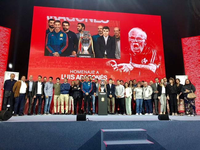 ep homenajeluis aragonesdocumental luis sabio del exito
