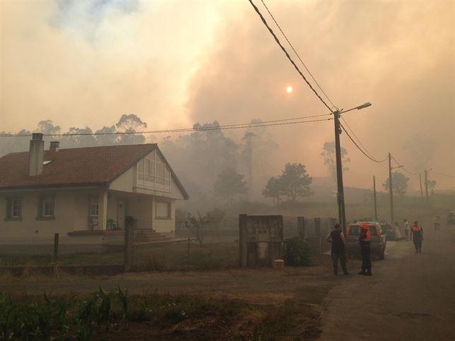 Incendio Figueiras, Santiago de Compostela | EUROPA PRESS - Archivo ep incendio figueiras santiagocompostela
