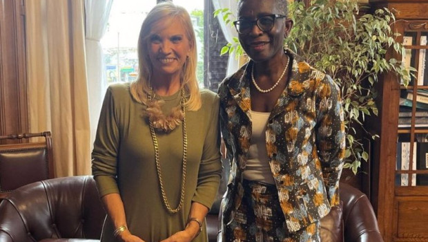 ep la subdirectora gerente del fmi antoinette m sayeh drch en un encuentro con la vicepresidenta de