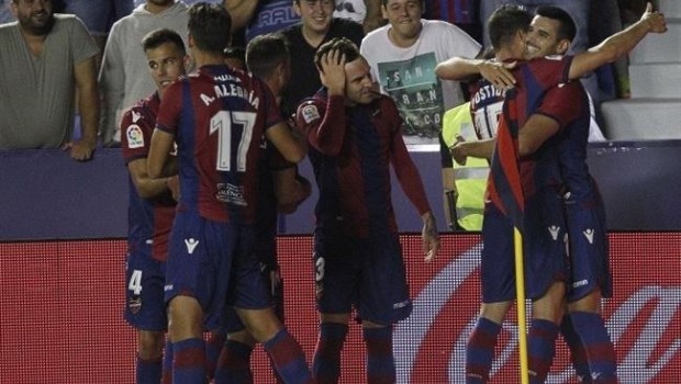 ep los jugadoreslevante celebranchema1-0