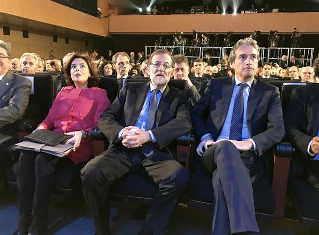Soraya Sáenz de Santamaría, Mariano Rajoy e Íñigo de la Serna | EUROPA PRESS ep soraya saenzsantamaria mariano rajoy e inigola serna