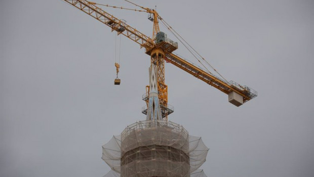 ep una grua en barcelona