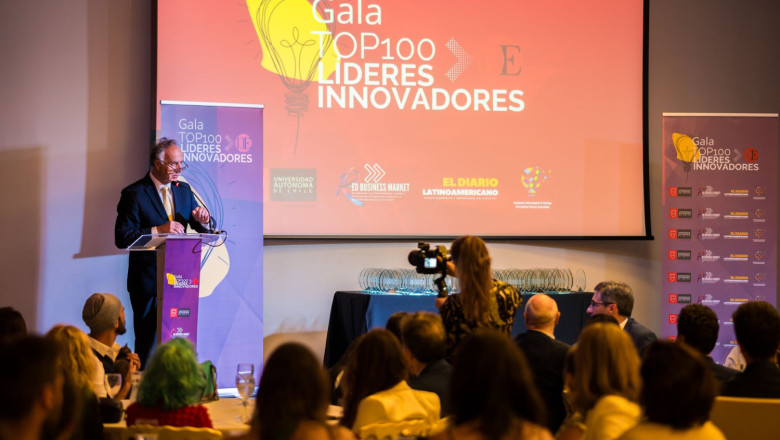 foto inauguracin gala teodoro ribera rector de la uac 