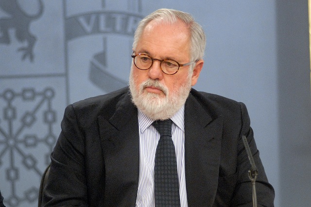 arias caÃƒÂ±ete ministro