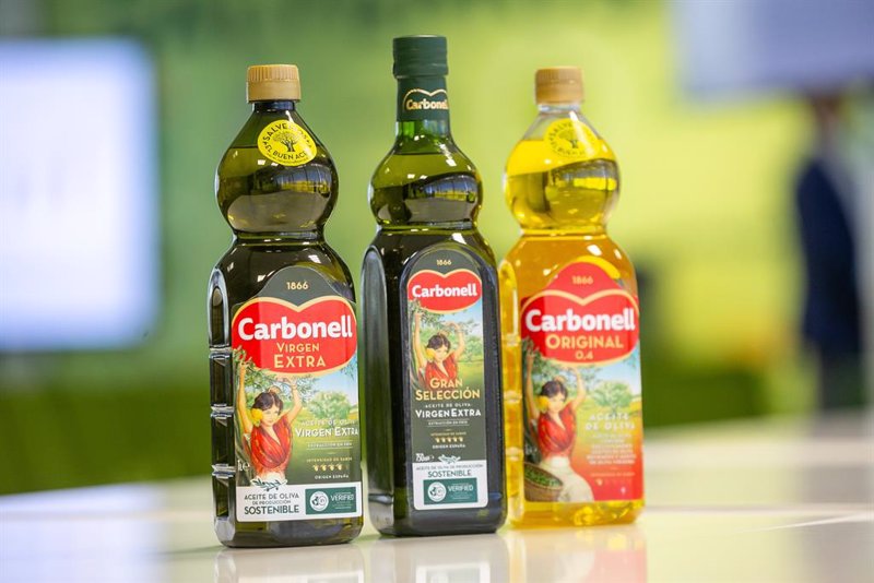 Deoleo pierde 34 millones en 2023 por la crisis histórica en el precio de la oliva